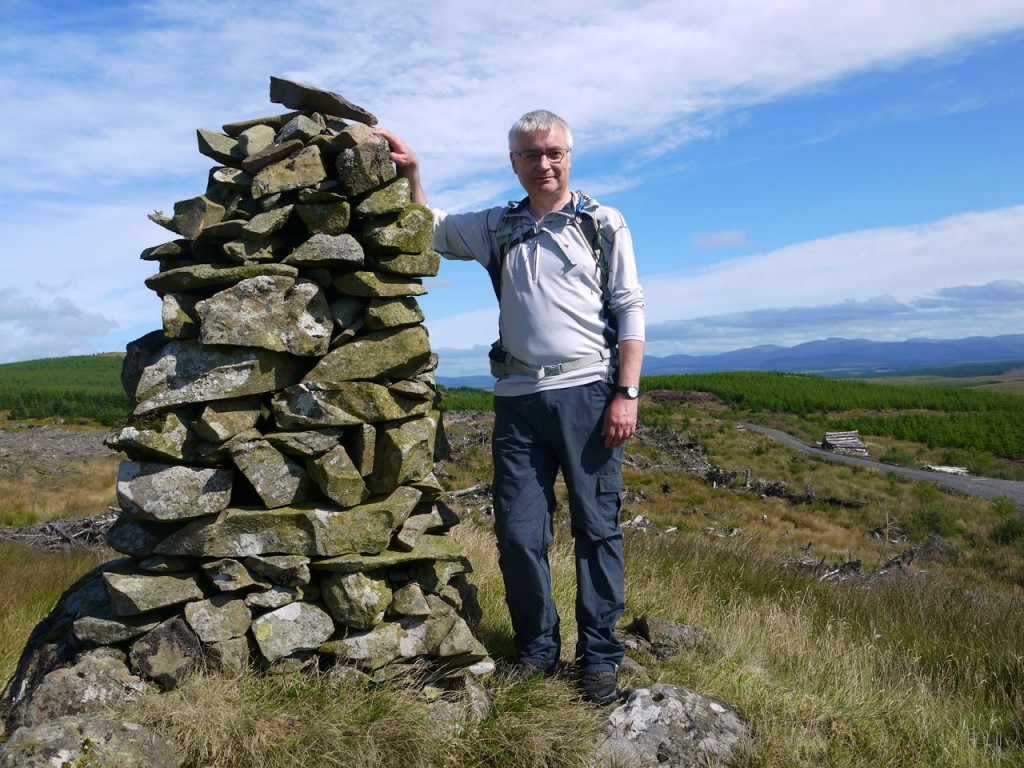 Craig-dhu cairn